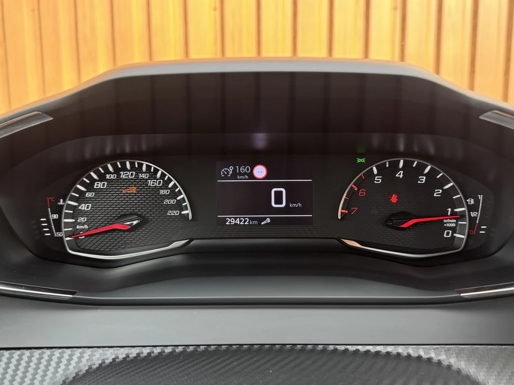 Peugeot 208 – foto 11