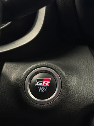 Toyota Yaris – thumbnail 37
