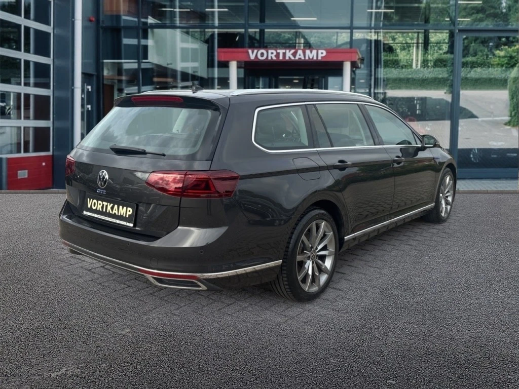 Volkswagen Passat – foto 5