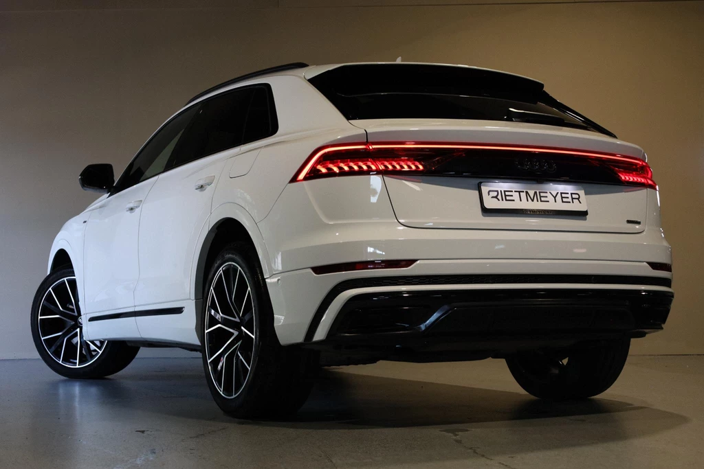Audi Q8 – foto 5