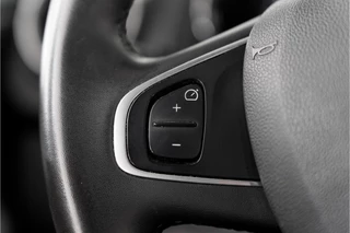 Renault Clio – thumbnail 23