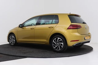 Volkswagen Golf – thumbnail 5