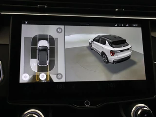 Lynk & Co 01 – thumbnail 11