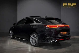 Kia ProCeed – thumbnail 3
