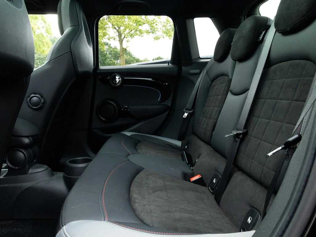 MINI 5-deurs – foto 13