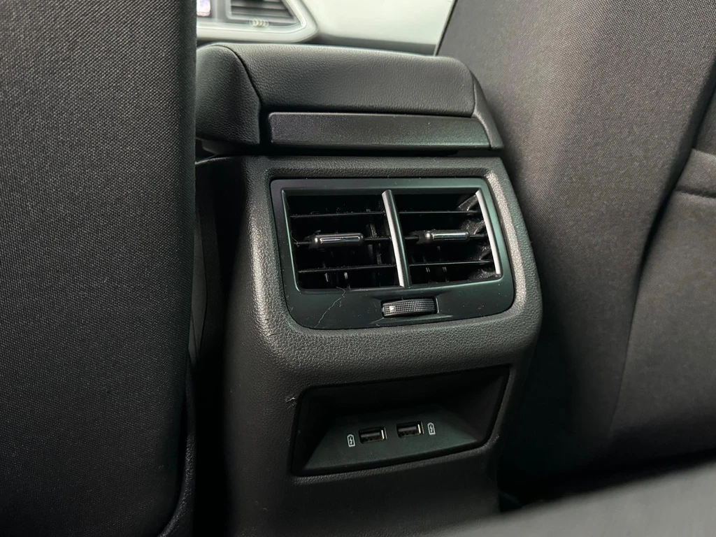 SEAT Leon – foto 30