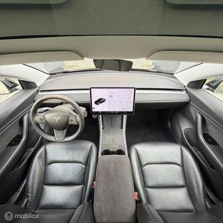 Tesla Model 3 – thumbnail 11
