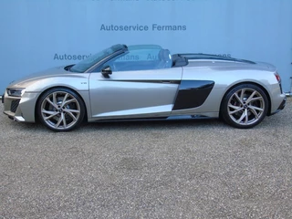 Audi R8 – thumbnail 11