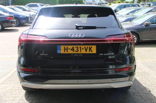 Audi e-tron – thumbnail 3