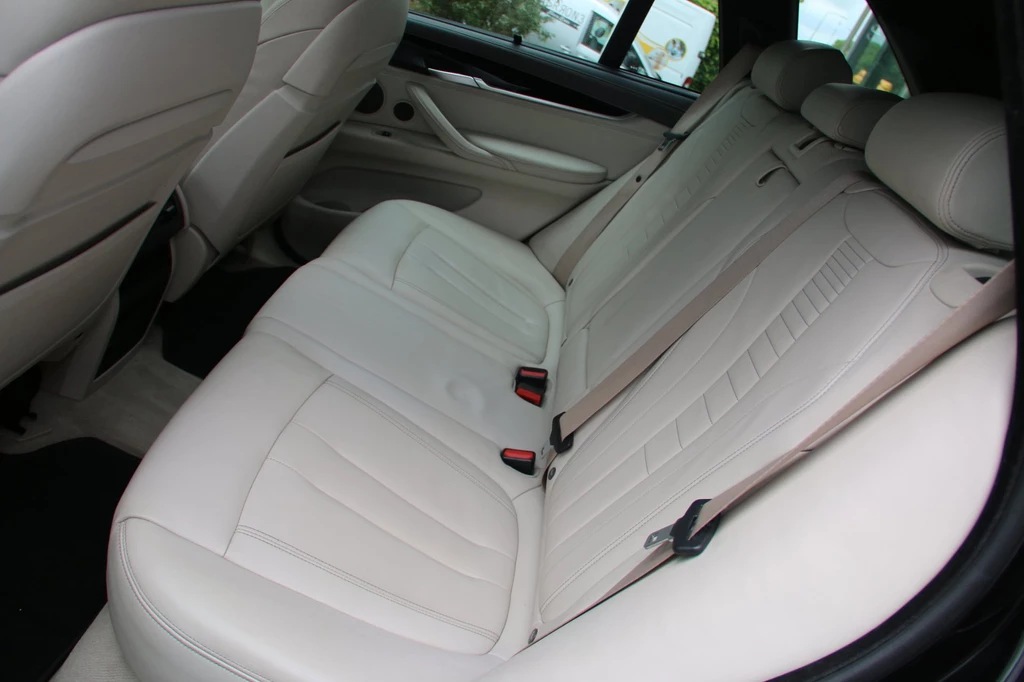 BMW X5 – foto 25