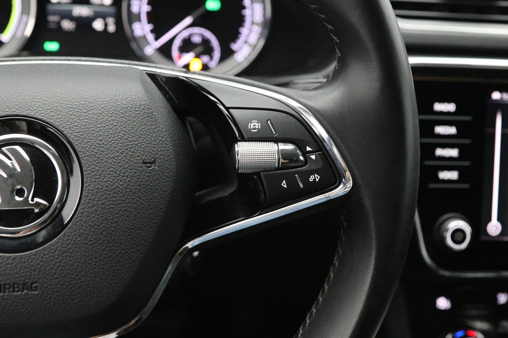 Škoda Superb – foto 18