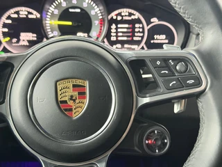 Porsche Cayenne – thumbnail 11