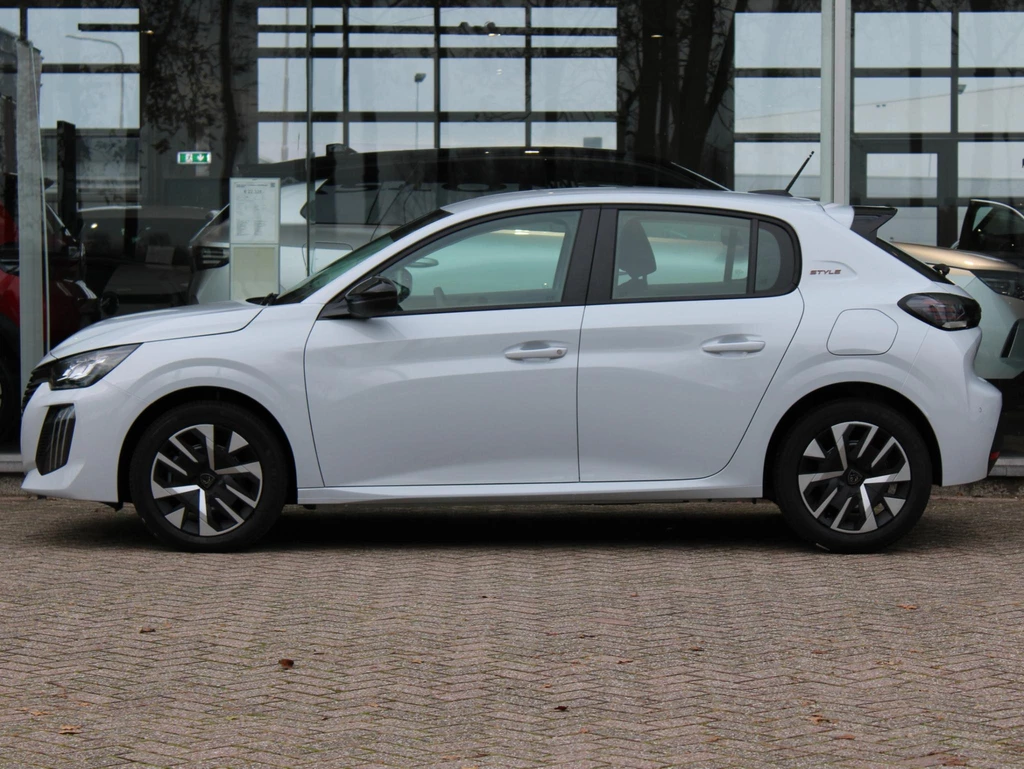 Peugeot 208 – foto 2