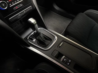 Renault Mégane Estate – thumbnail 10