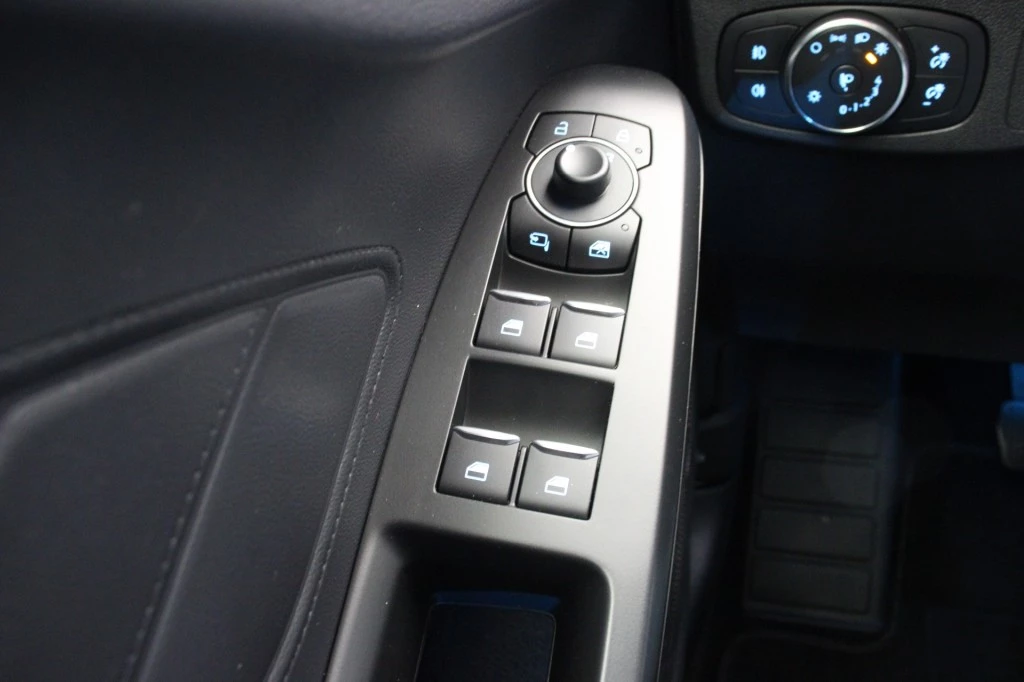 Ford Focus – foto 28