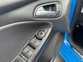 Ford Focus – thumbnail 46