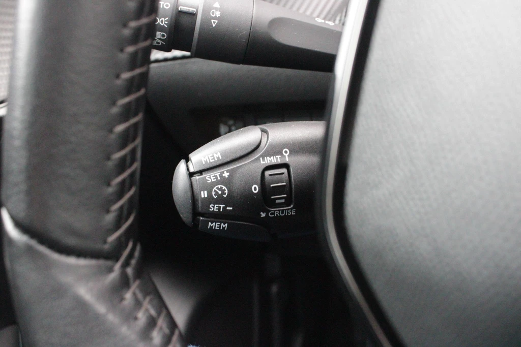 Peugeot 208 – foto 26