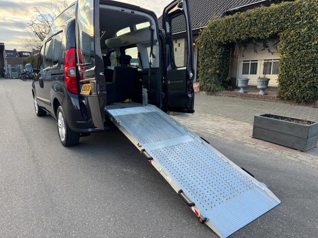 Opel Combo – foto 7