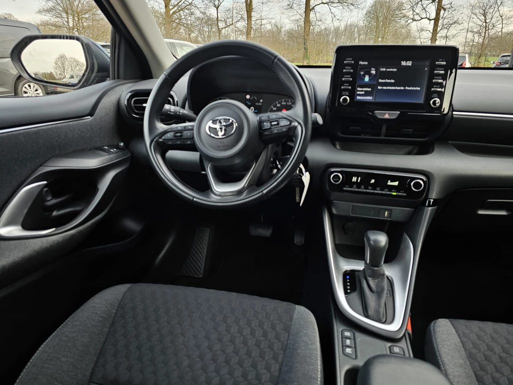 Toyota Yaris – foto 7