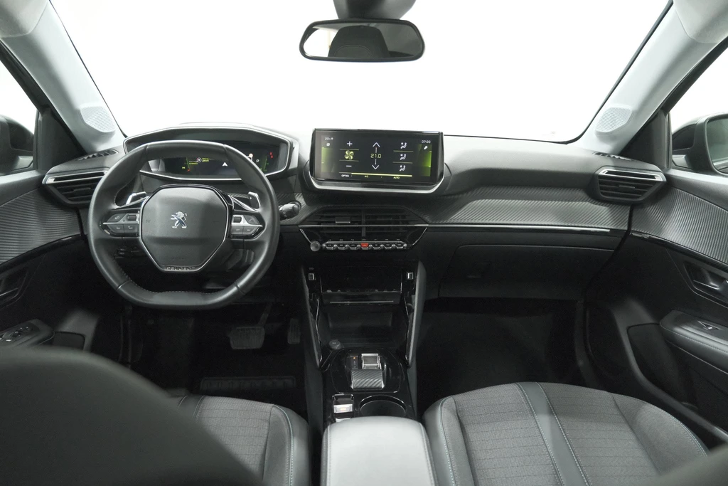Peugeot 208 – foto 15