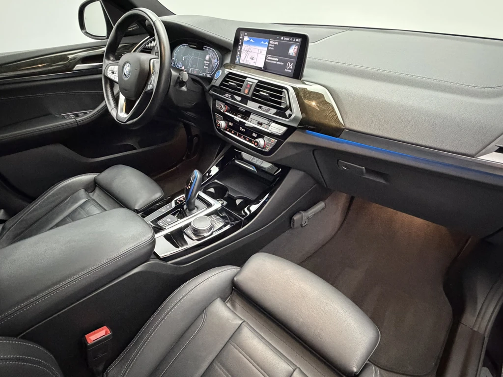 BMW iX3 – foto 12