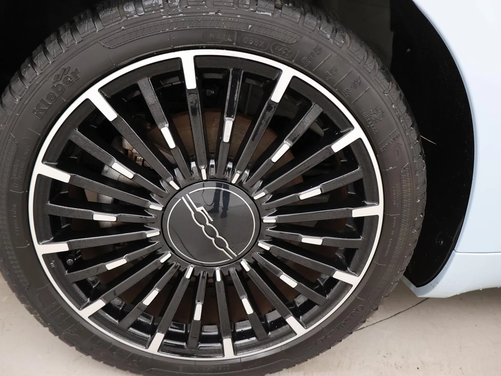 Fiat 500e – foto 20