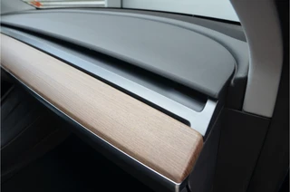 Tesla Model Y – thumbnail 29