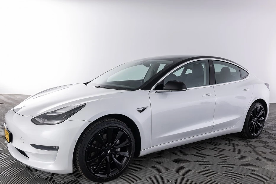 Tesla Model 3 – foto 2