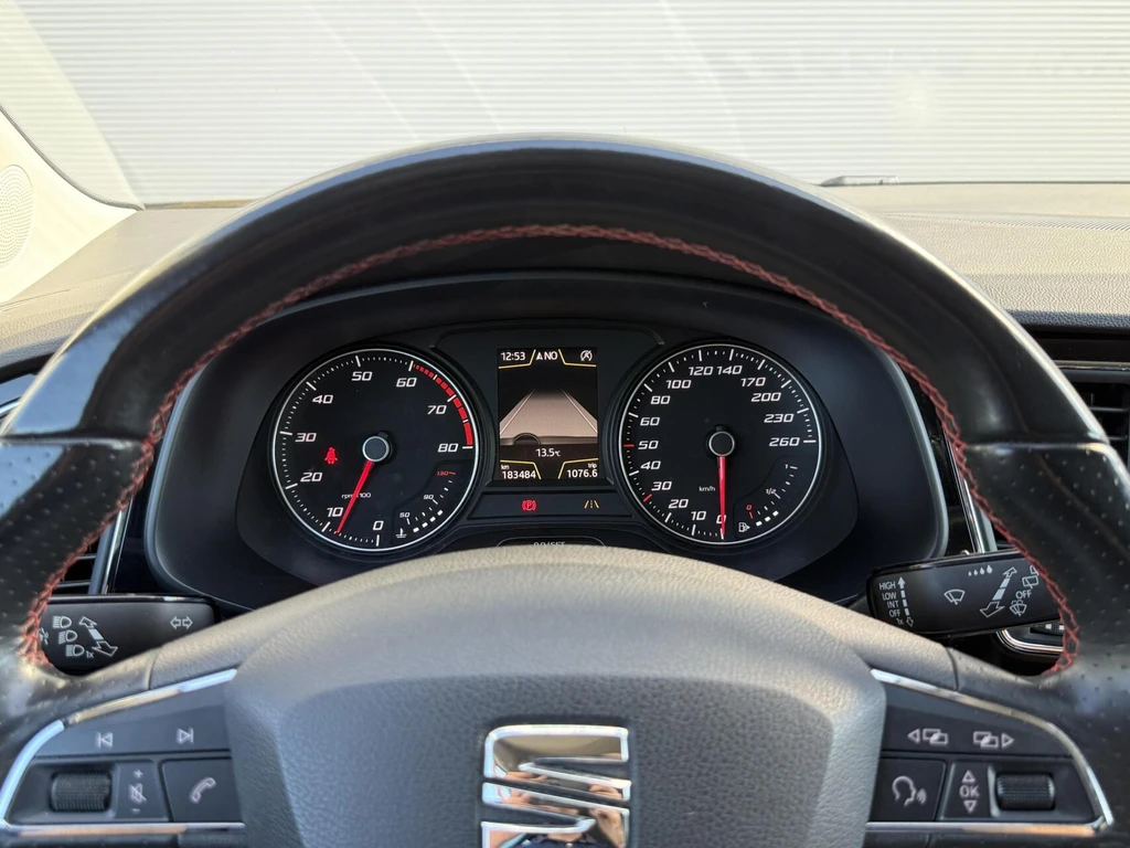 SEAT Leon – foto 35
