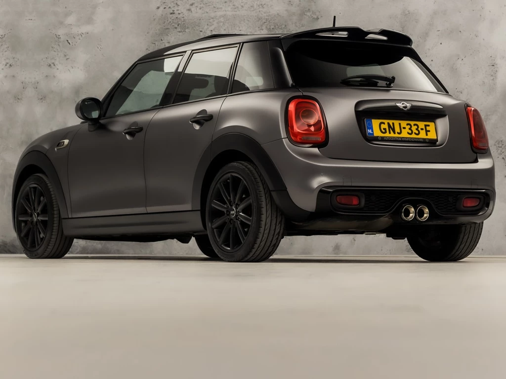 MINI 5-deurs – foto 3