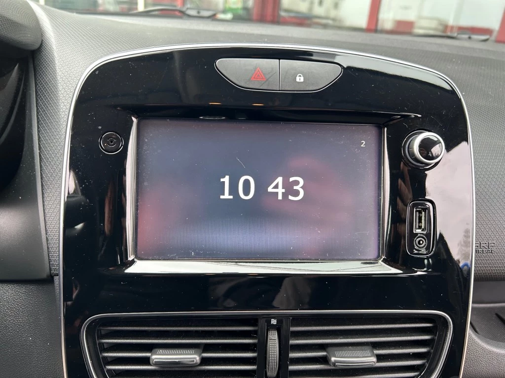 Renault Clio – foto 16