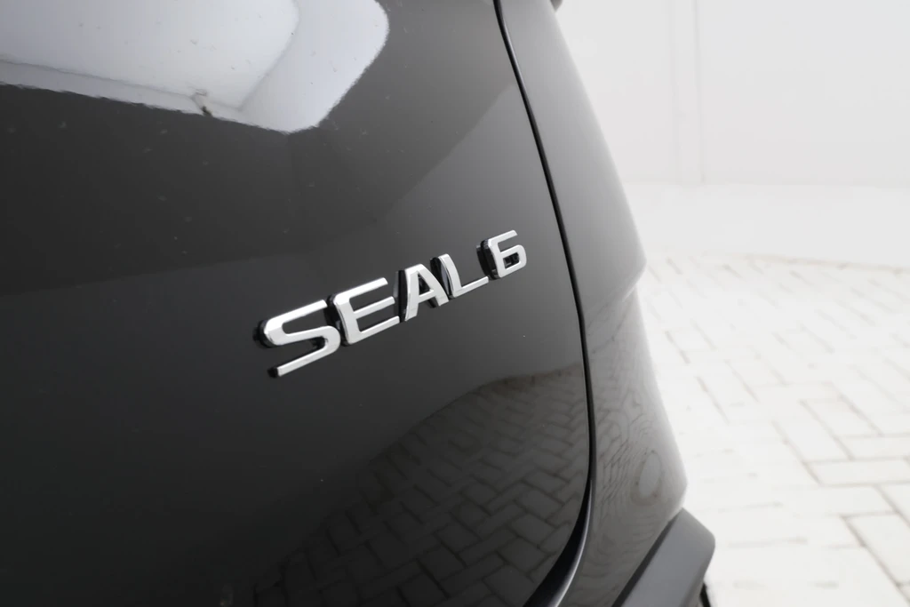 BYD SEAL – foto 10