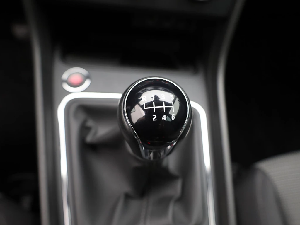SEAT Leon – foto 35
