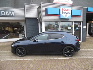 Mazda 3 – thumbnail 2