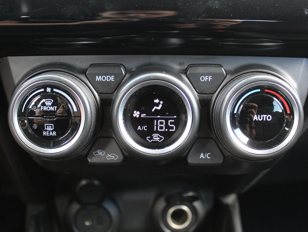 Suzuki Swift – foto 19