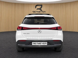 Mercedes-Benz EQA – thumbnail 4