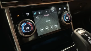 Jaguar XE – thumbnail 47