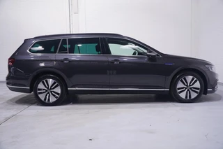 Volkswagen Passat – thumbnail 8