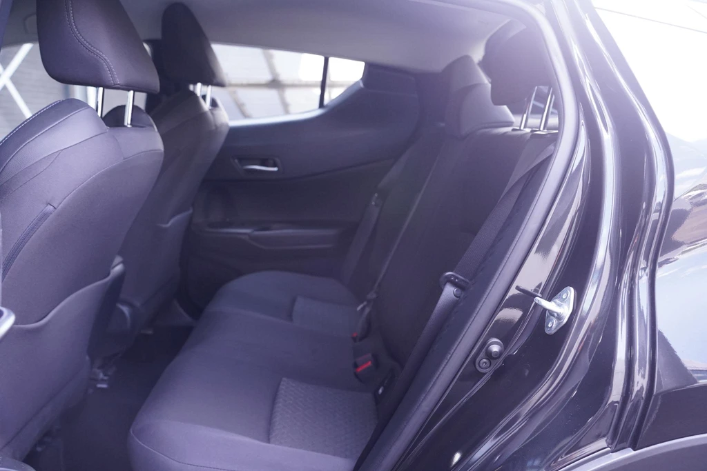 Toyota C-HR – foto 39