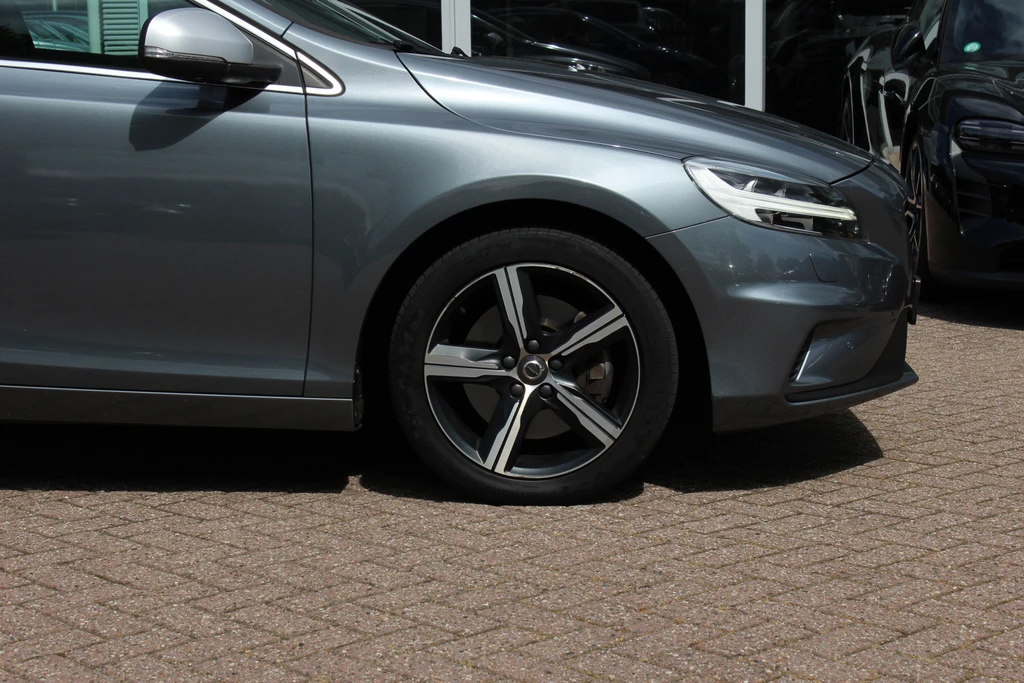 Volvo V40 – foto 17