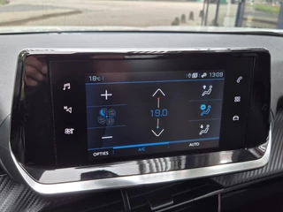 Peugeot 2008 – thumbnail 18