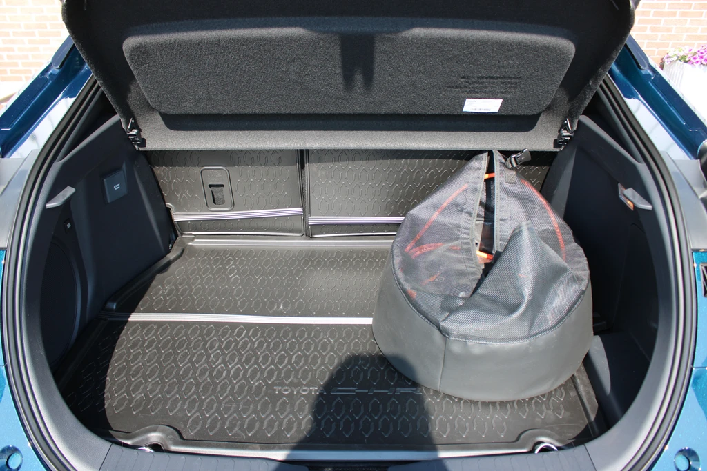 Toyota C-HR – foto 16