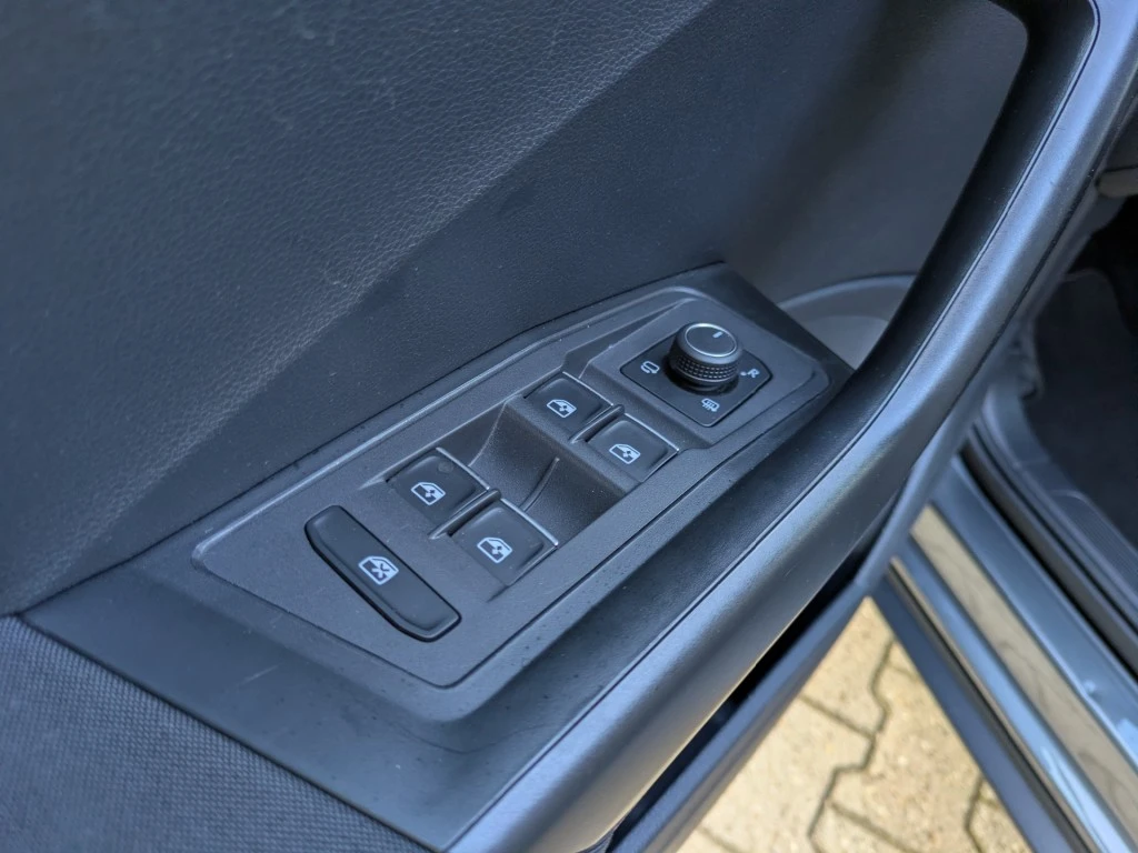 Volkswagen T-Roc – foto 29
