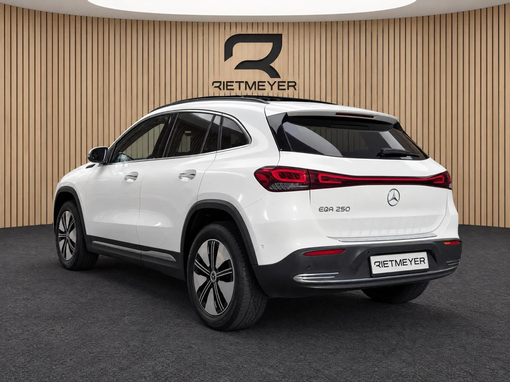 Mercedes-Benz EQA – foto 3