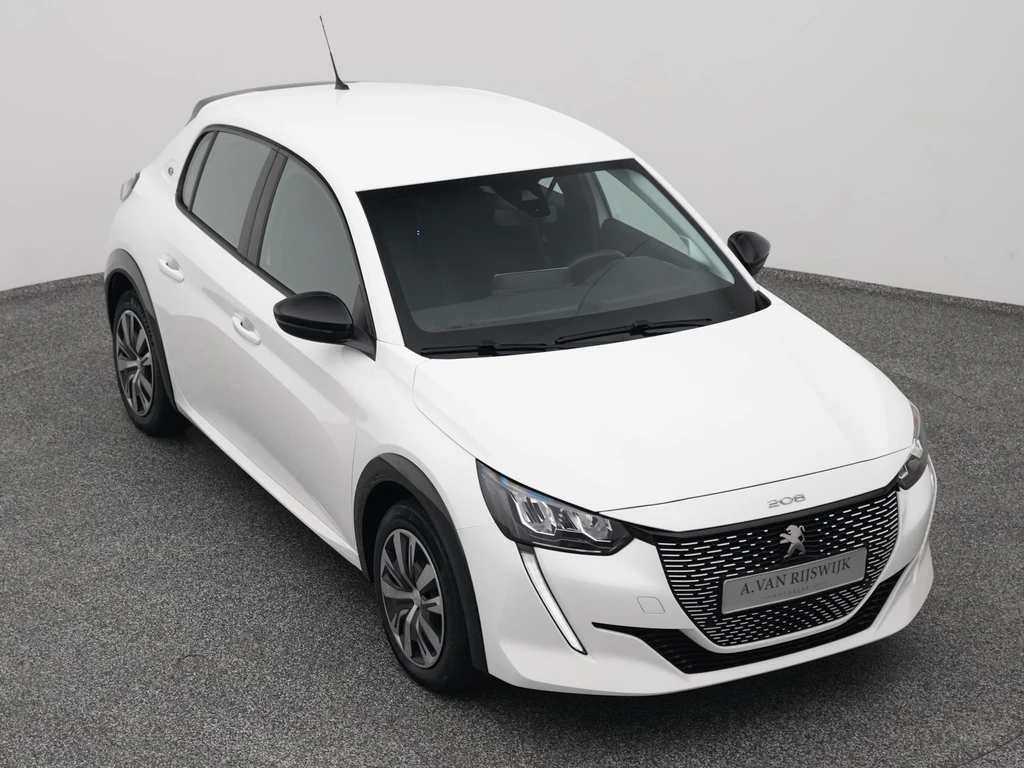 Peugeot e-208 – foto 15