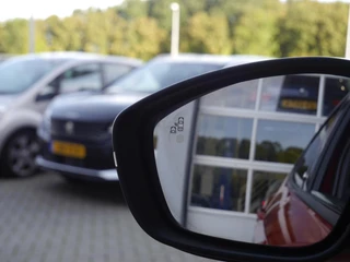 Opel Mokka-e – thumbnail 32