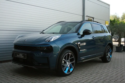 Lynk & Co 01 1.5 PHEV/PANO/Infinity/360graden/Rijklaar!