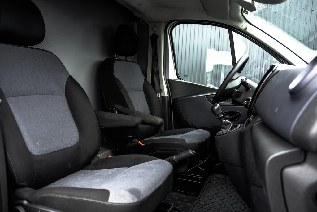 Opel Vivaro – foto 14