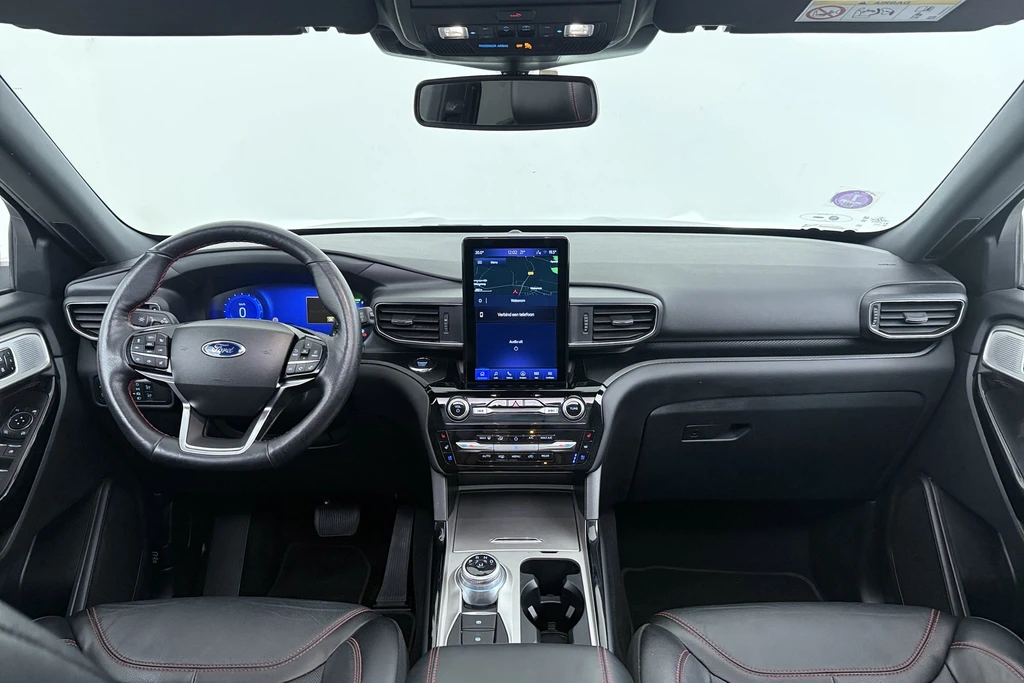 Ford Explorer – foto 17