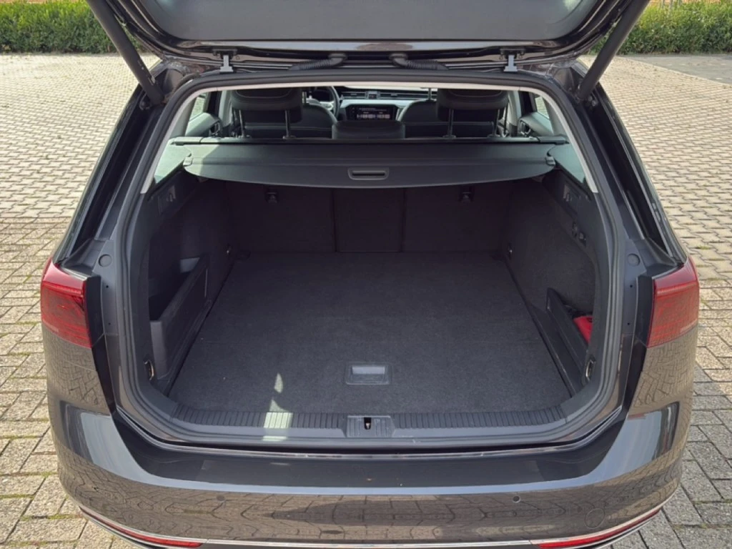 Volkswagen Passat – foto 10